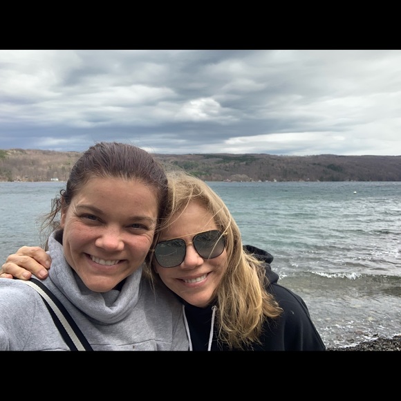 Meet your Posher, Deborah - Picture 4 of 14